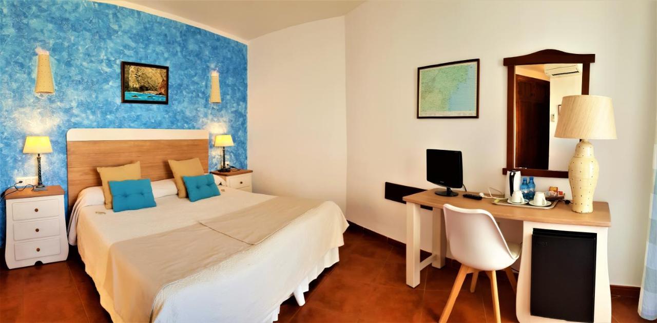 Hotel Las Calas Agua Amarga  Ngoại thất bức ảnh